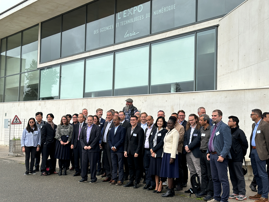 Please refer to the image description below